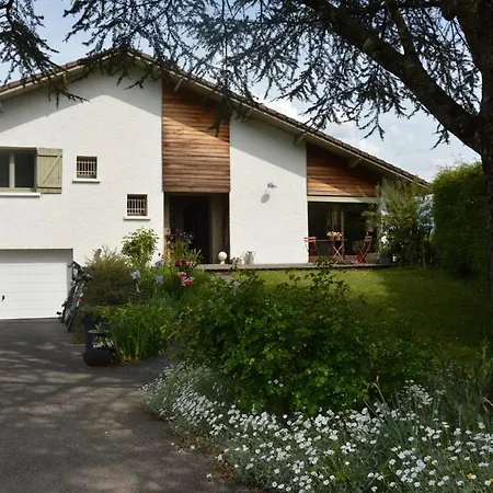 Holiday home L Aviron *